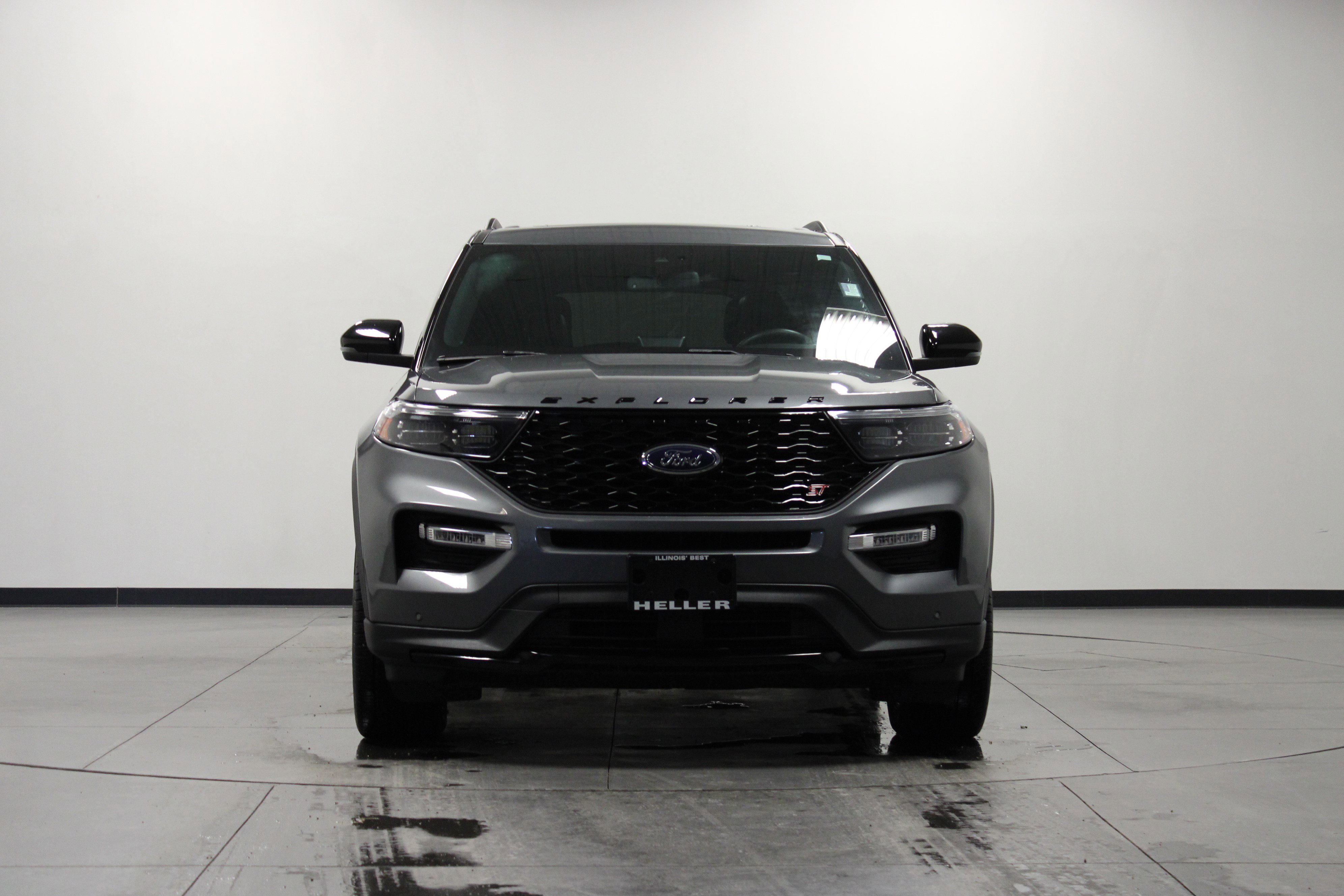 Used 2023 Ford Explorer ST w/ Equipment Group 401A image 9