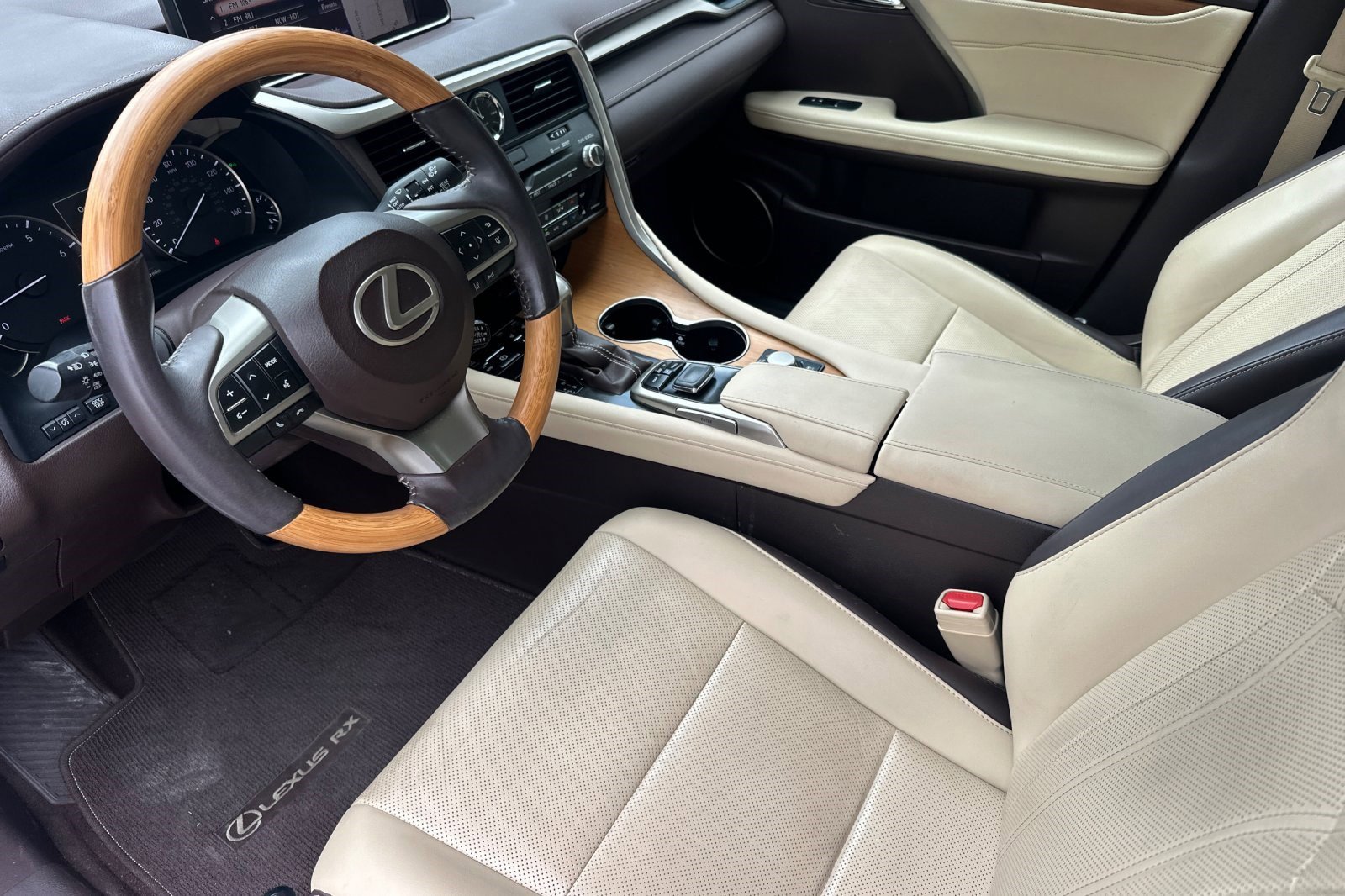 Used 2017 Lexus RX 350 FWD image 11