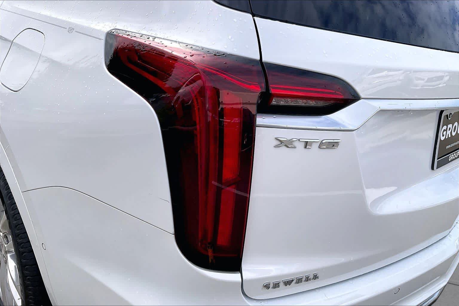 Used 2021 Cadillac XT6 Premium Luxury w/ Platinum Package FWD image 26
