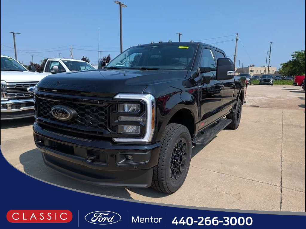New 2026 Ford F350 Lariat w/ Black Appearance Package