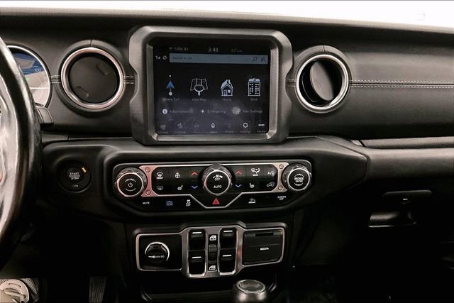 Used 2021 Jeep Wrangler Unlimited Sahara w/ Cold Weather Group image 27