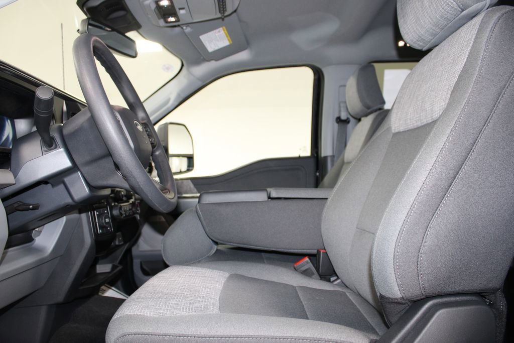 New 2026 Ford F250 XLT image 27
