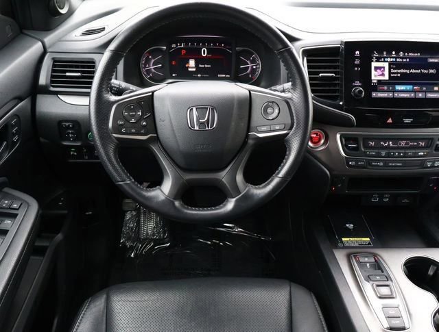 Used 2024 Honda Passport EX-L image 11