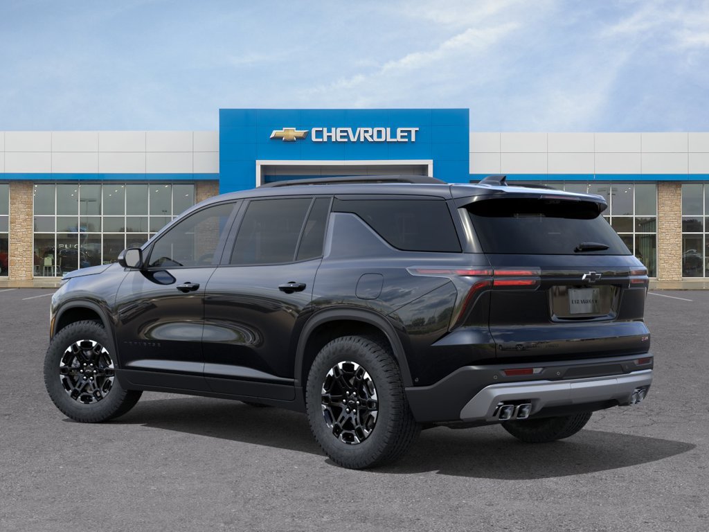 New 2027 Chevrolet Traverse Z71 w/ Enhanced Driving Package AWD/4WD image 3