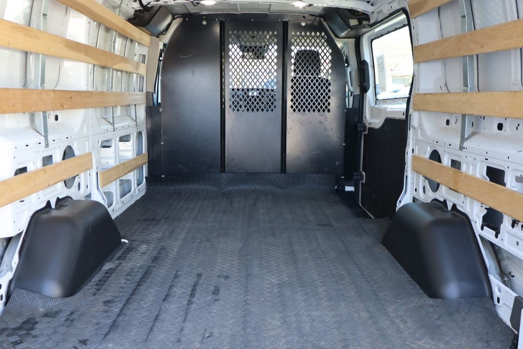 Used 2024 Ford Transit 250 Low Roof w/ Exterior Upgrade Package image 8