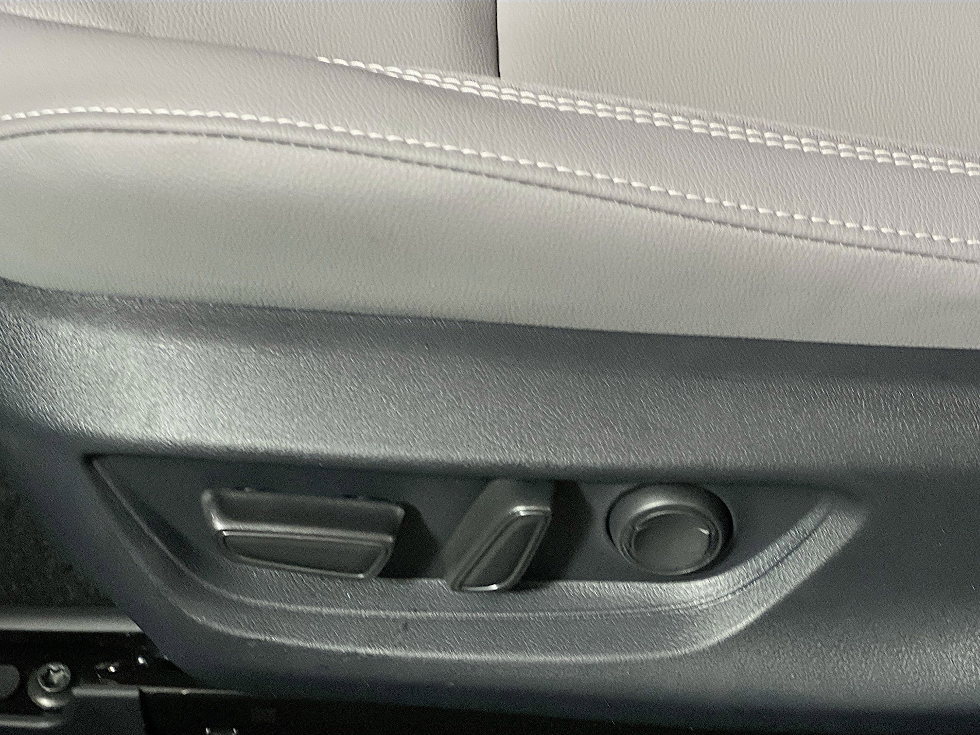 New 2026 Toyota Camry SE image 15