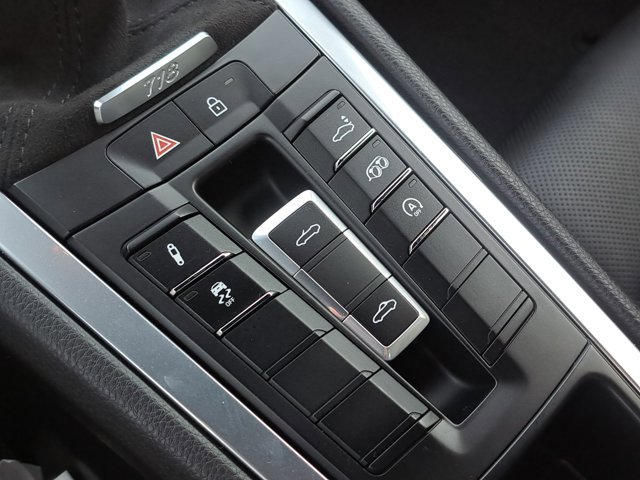 Certified 2022 Porsche 718 Boxster GTS image 31