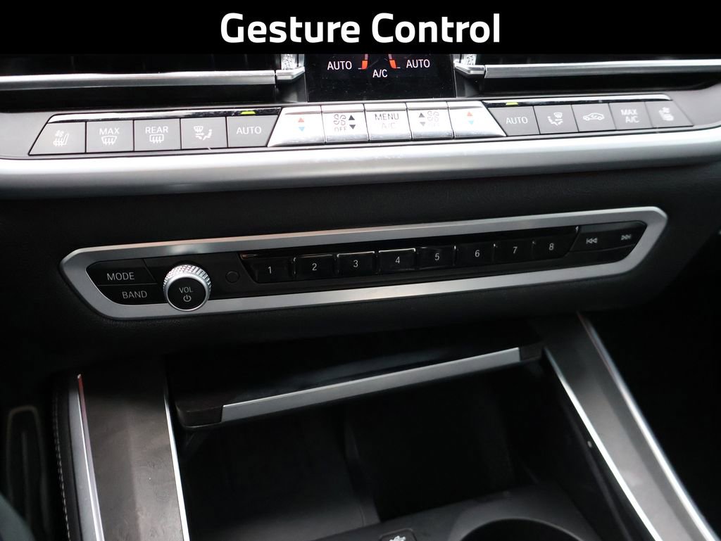 Used 2022 BMW X5 xDrive40i w/ M Sport Package image 29