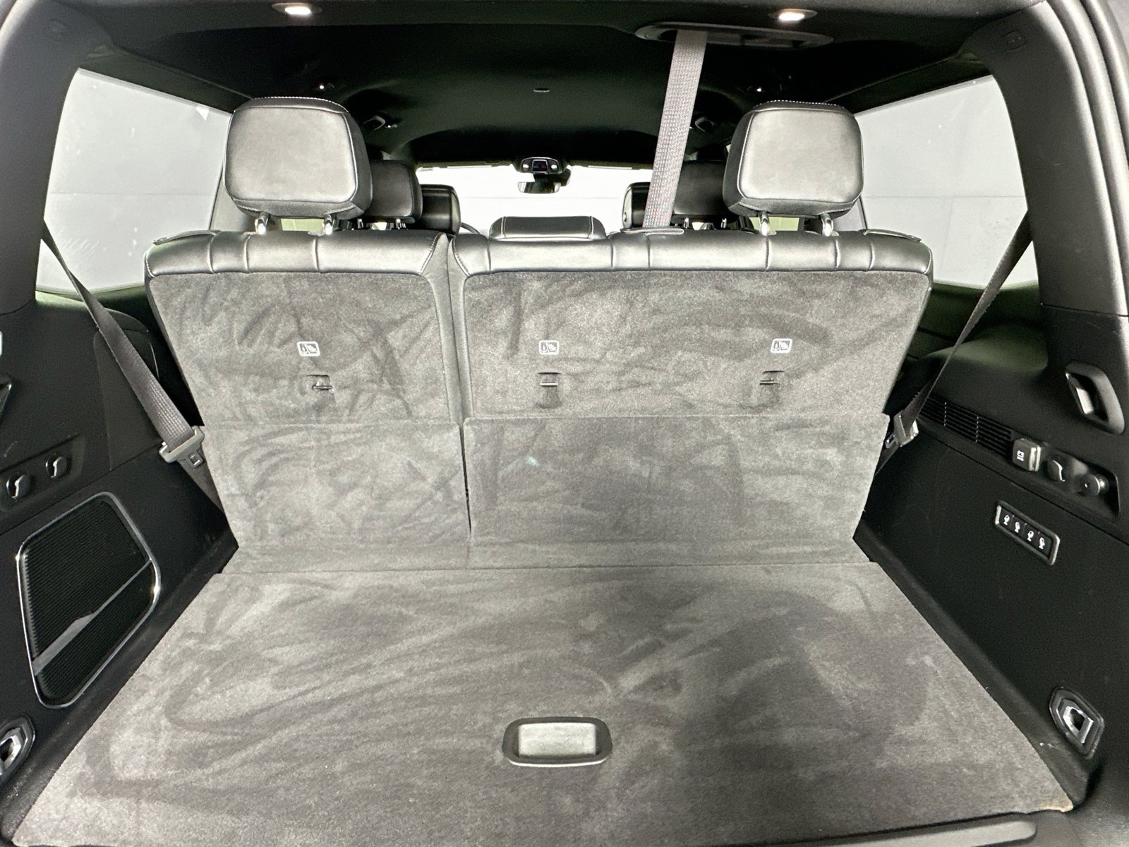 Used 2022 Jeep Wagoneer Series III w/ Flexible Seating Group RWD image 27