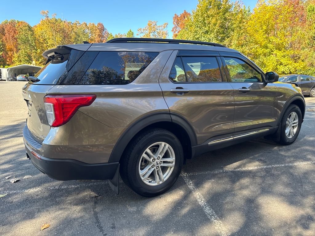 Used 2021 Ford Explorer XLT w/ Class III Trailer Tow Package image 5