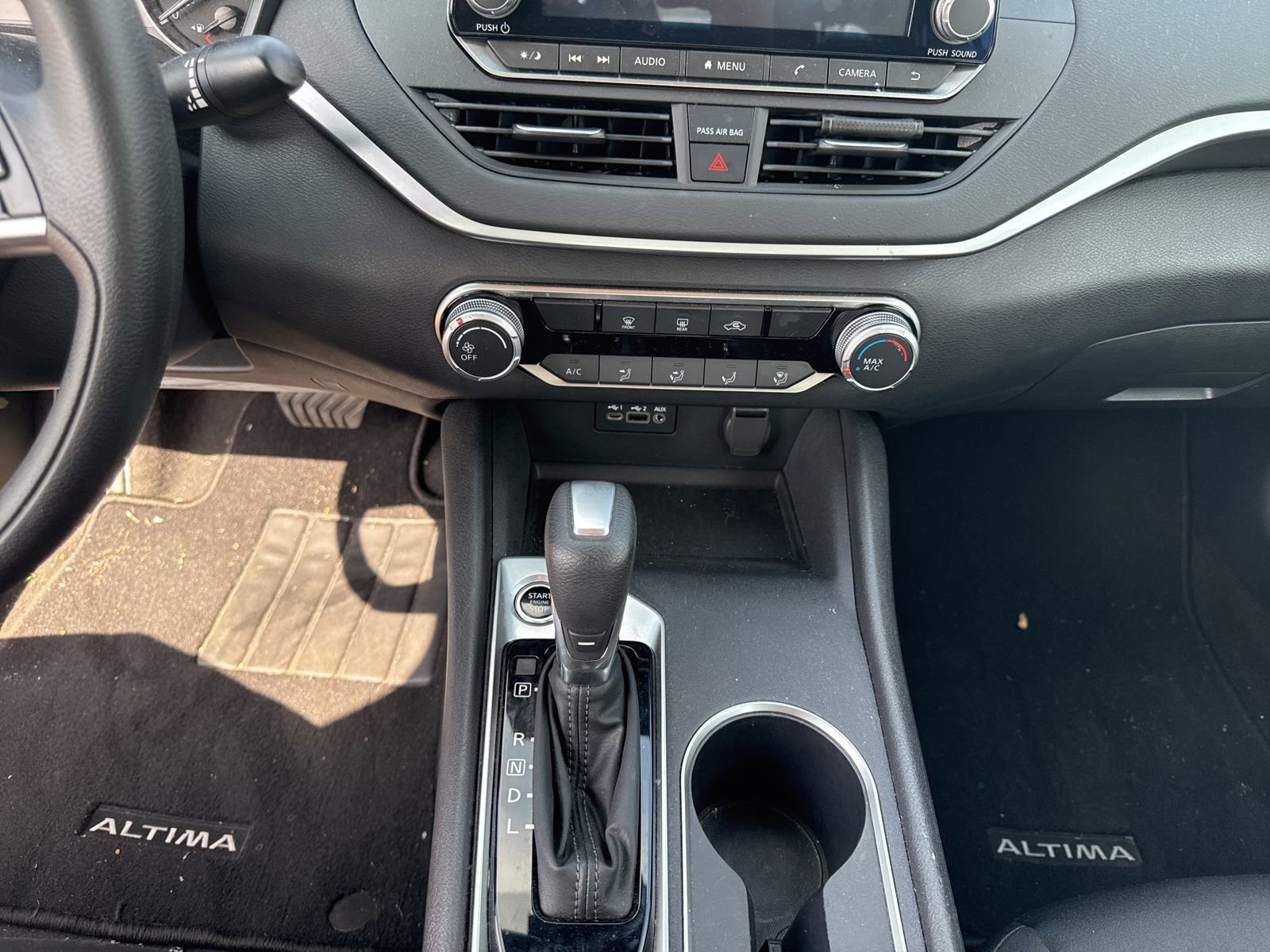 Used 2022 Nissan Altima 2.5 SV image 16