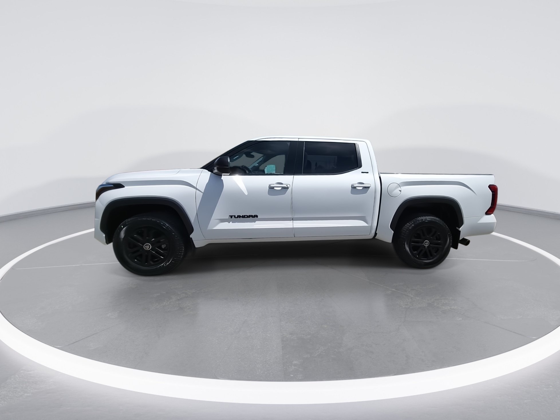 Used 2023 Toyota Tundra SR5 w/ TRD Off-Road Package AWD/4WD image 5