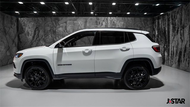 New 2026 Jeep Compass Latitude image 22