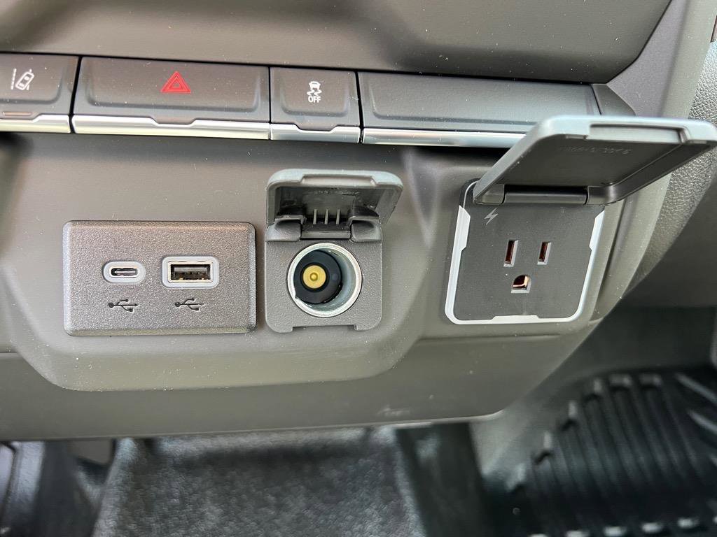 New 2025 GMC Sierra 2500 Pro w/ Convenience Package image 7