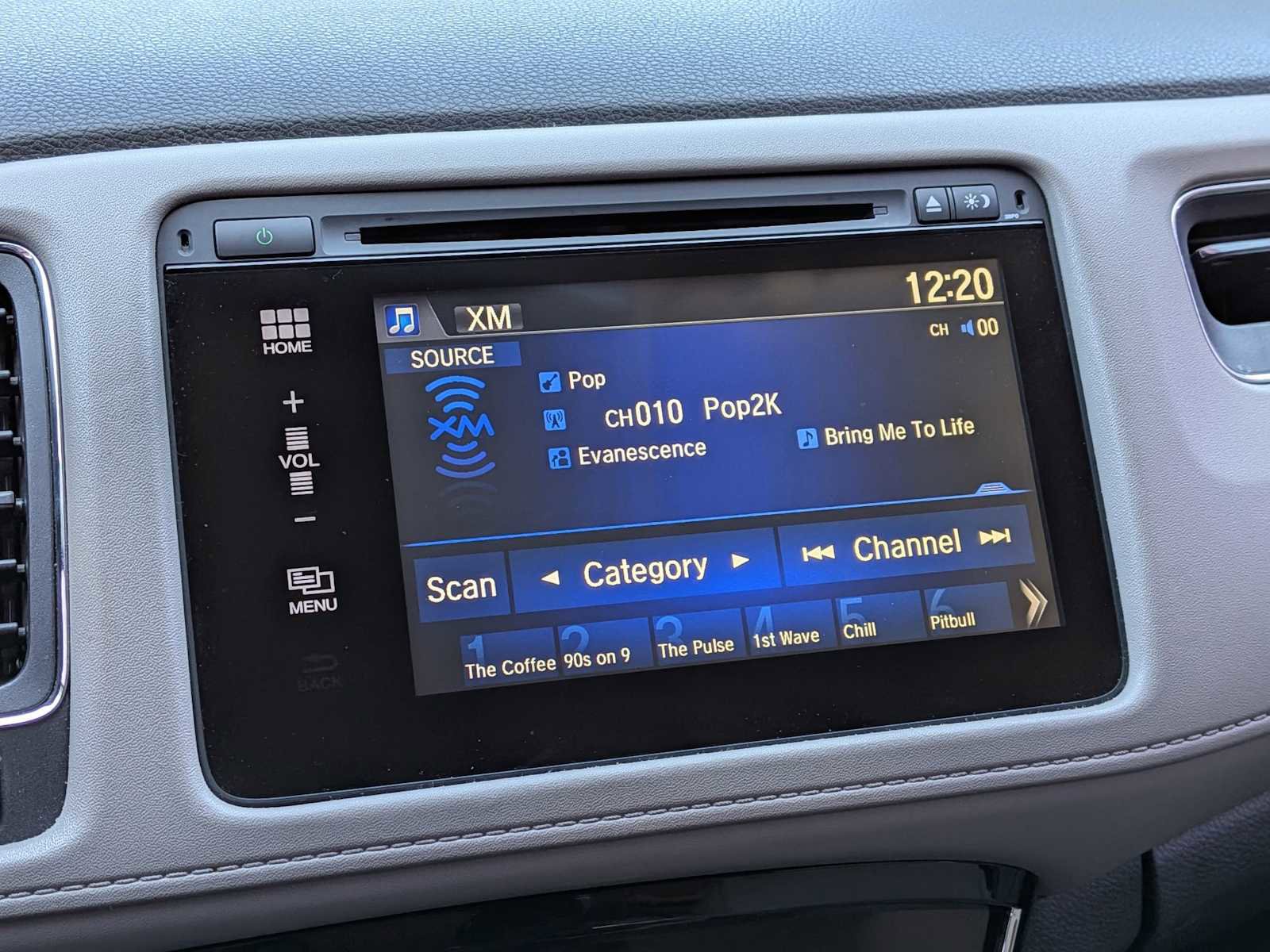 Used 2016 Honda HR-V EX-L image 22