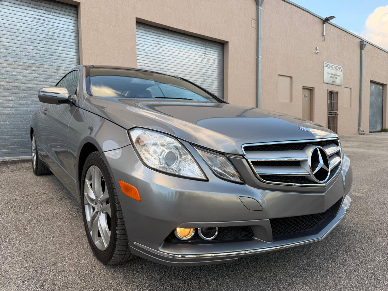 Used 2010 Mercedes-Benz E 350 Coupe image 7