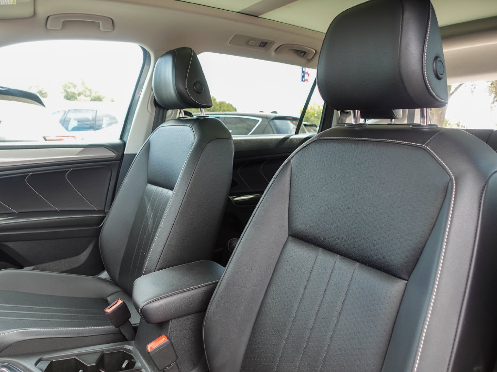 Used 2023 Volkswagen Tiguan SE FWD image 22
