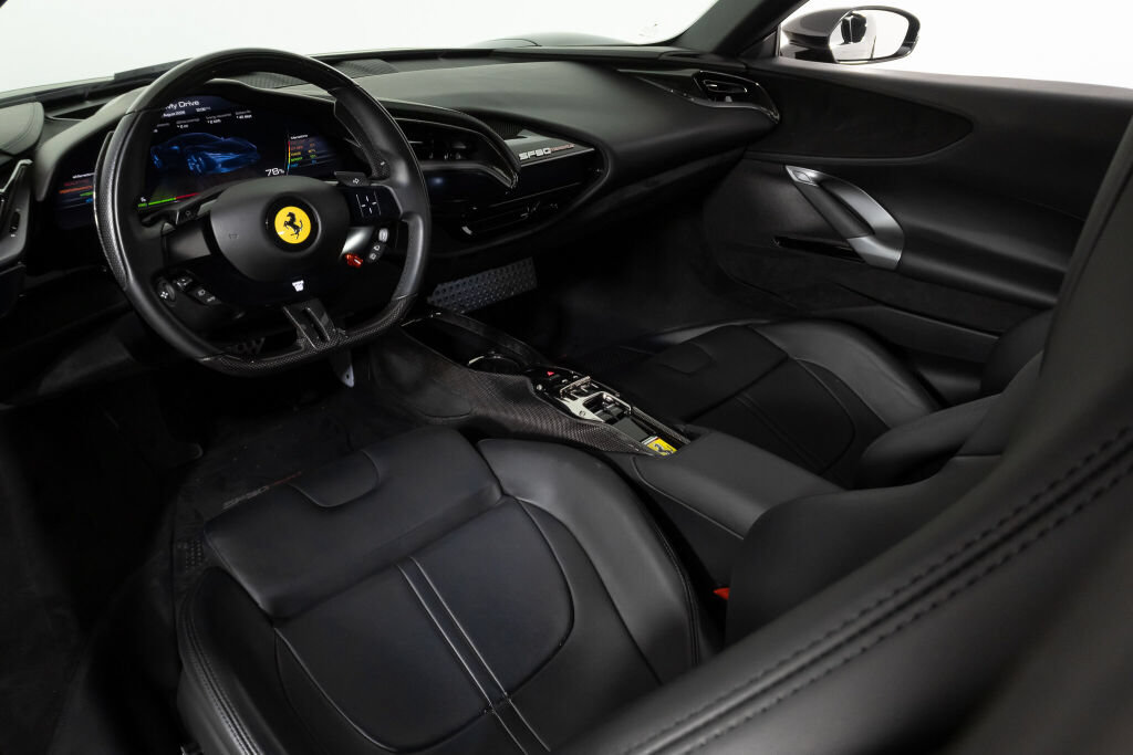 Used 2023 Ferrari SF90 Stradale AWD/4WD image 40