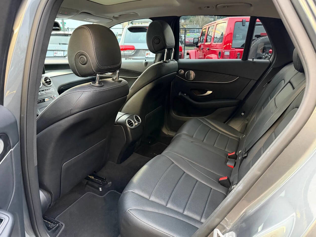 Used 2016 Mercedes-Benz GLC 300 GLC 300 4MATIC AWD 4dr SUV image 13