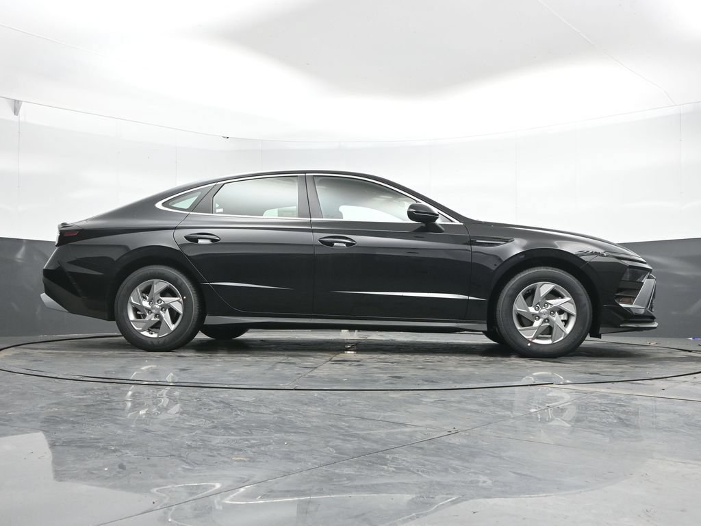 New 2026 Hyundai Sonata SE FWD image 23