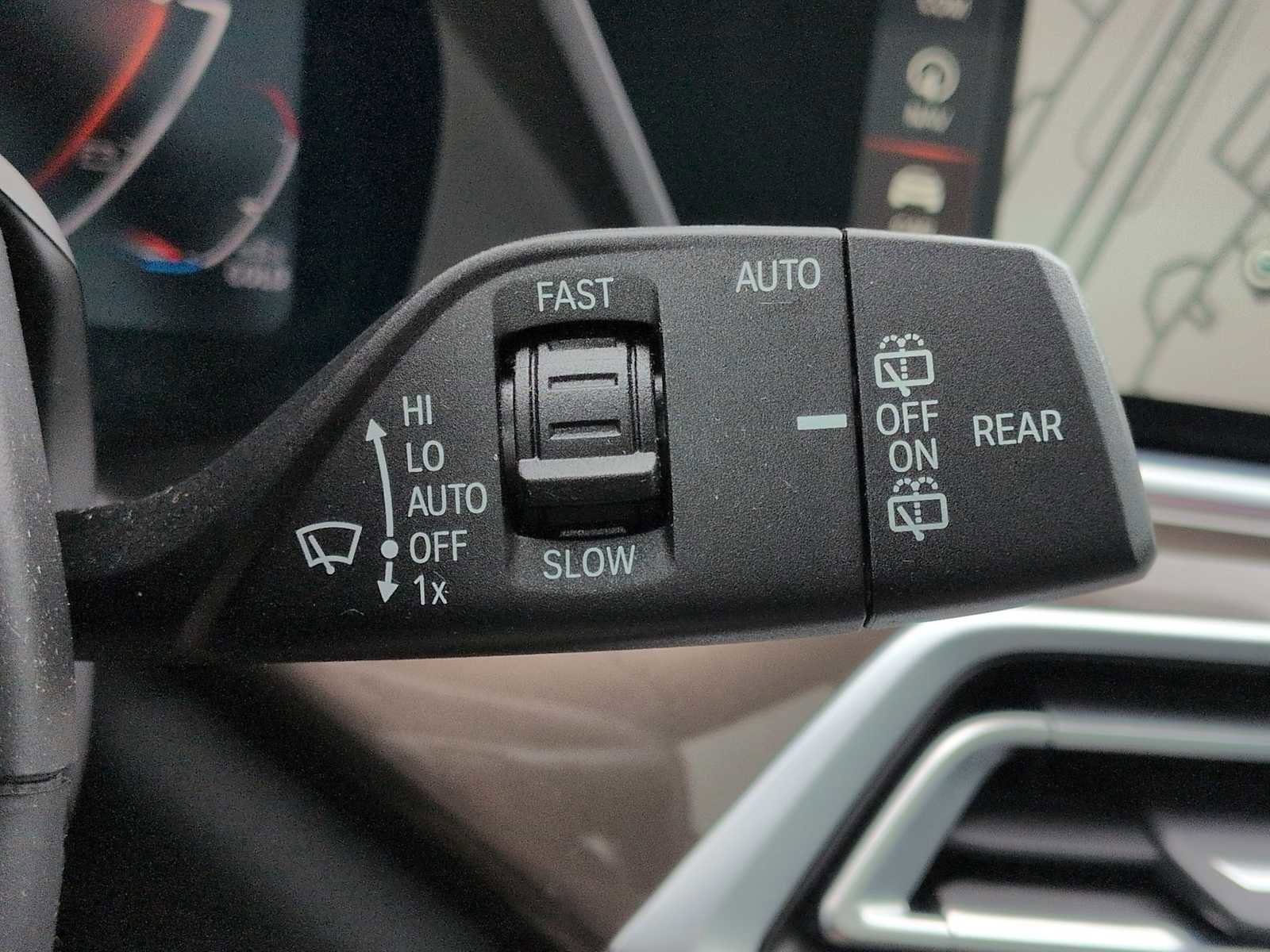 Certified 2022 BMW X5 xDrive40i w/ Parking Assistance Package image 28