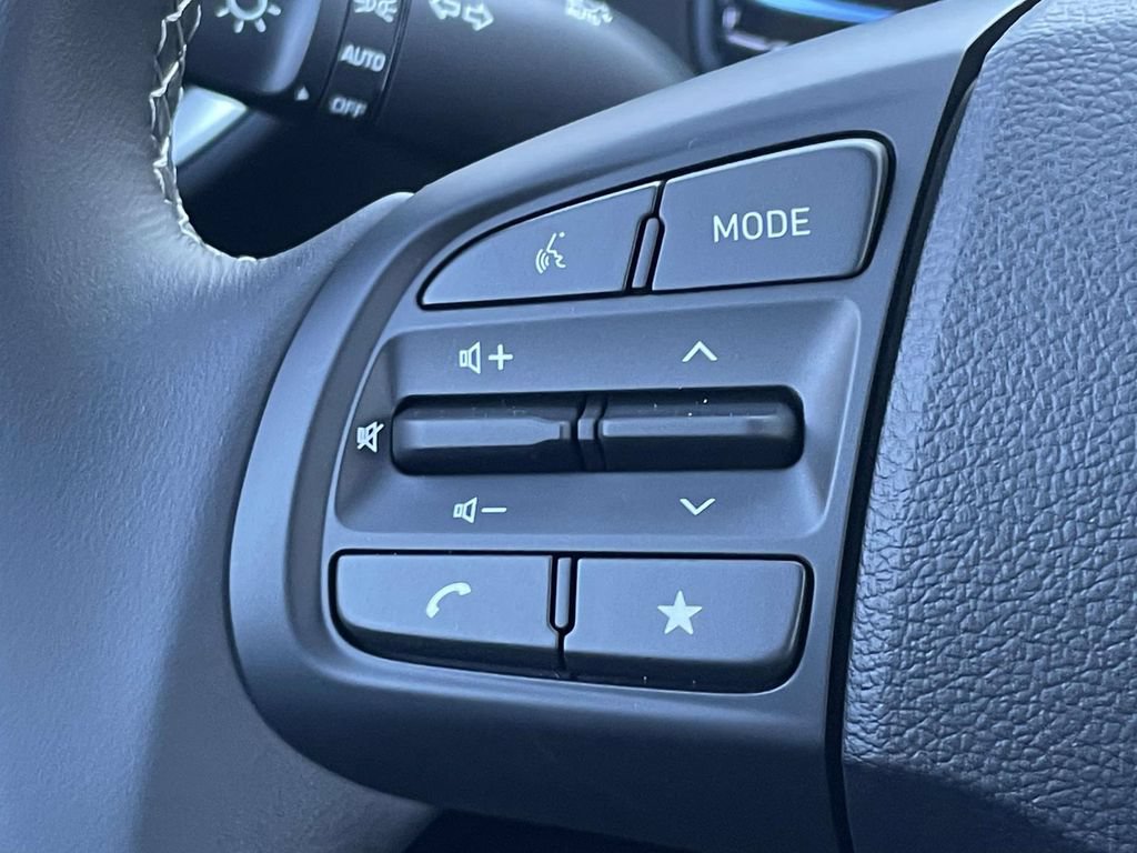New 2026 Hyundai Venue SEL FWD image 20