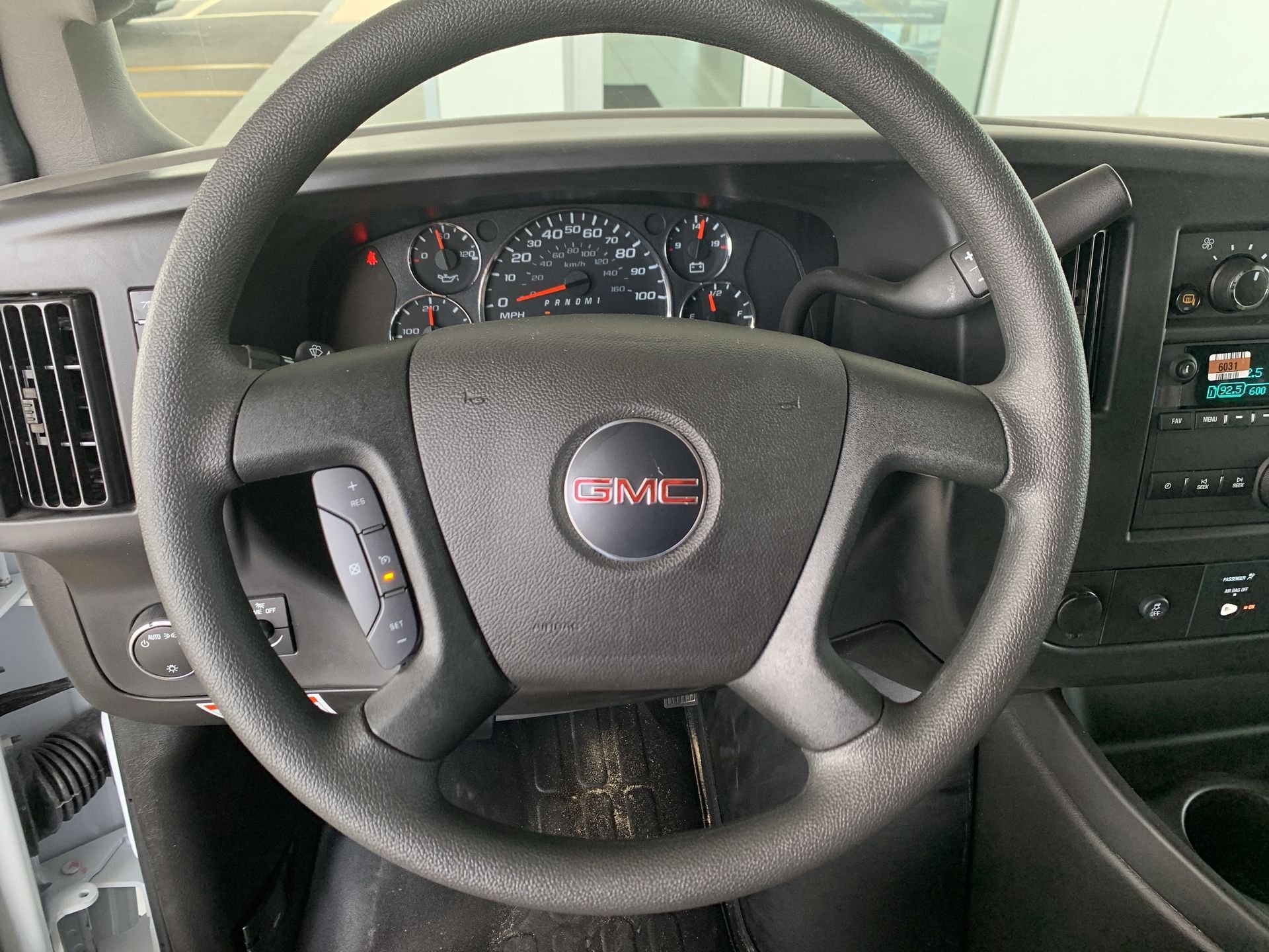 New 2025 GMC Savana 2500 Extended w/ Driver Convenience Package RWD image 34