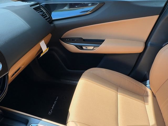 New 2026 Lexus NX 350 AWD image 18