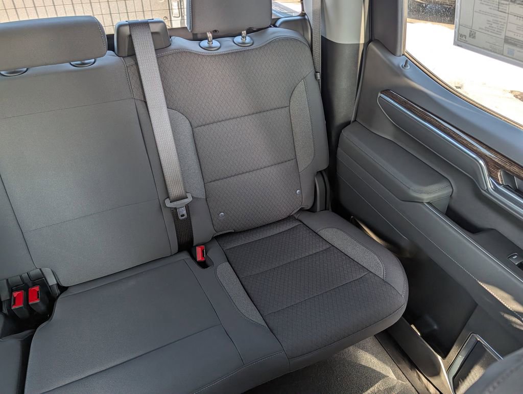 New 2026 GMC Sierra 1500 SLE image 37