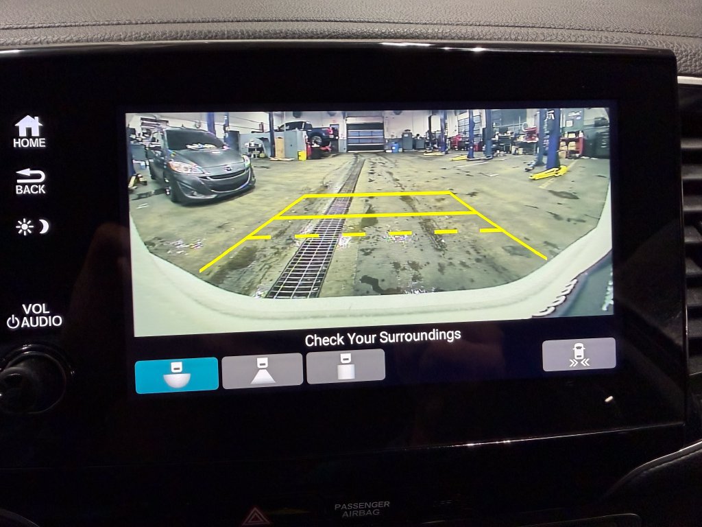 Used 2020 Honda Pilot EX image 11