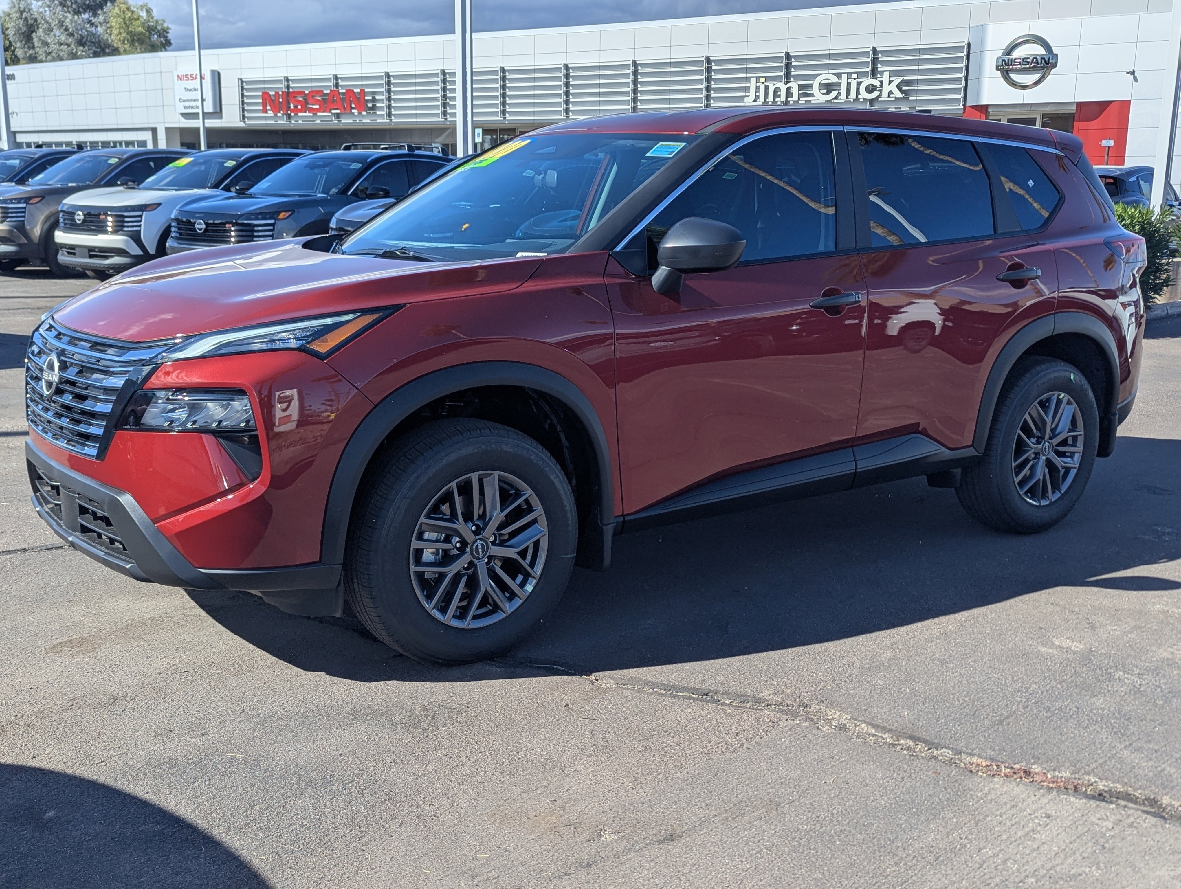 New 2026 Nissan Rogue S image 5