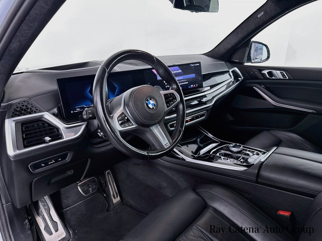 Used 2024 BMW X7 xDrive40i w/ Executive Package AWD/4WD image 9