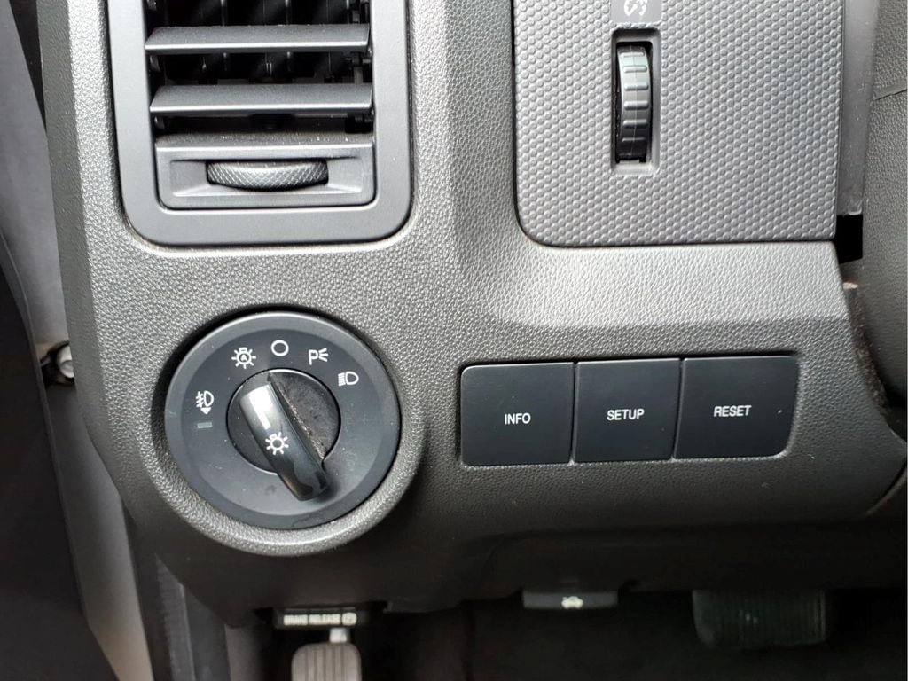 Used 2012 Ford Escape XLT AWD/4WD image 20