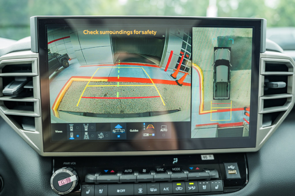 New 2026 Toyota Tundra Limited AWD/4WD image 33