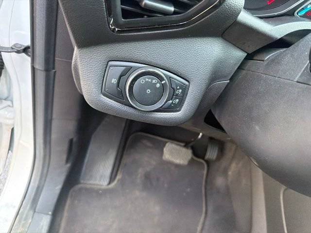 Used 2015 Ford Escape Titanium w/ Equipment Group 301A FWD image 14