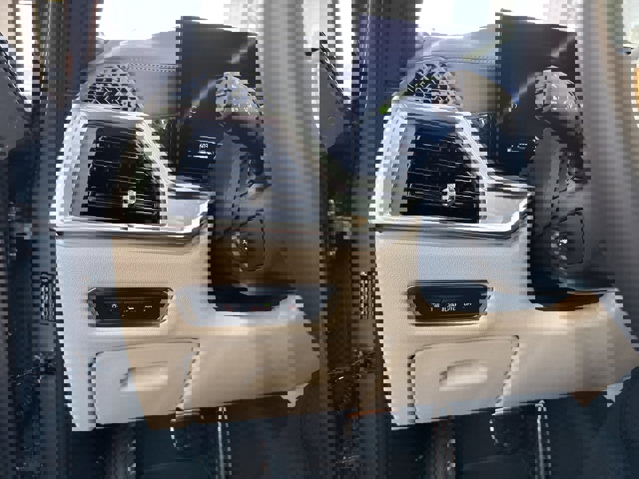 New 2026 BMW X7 xDrive40i w/ M Sport Package image 38