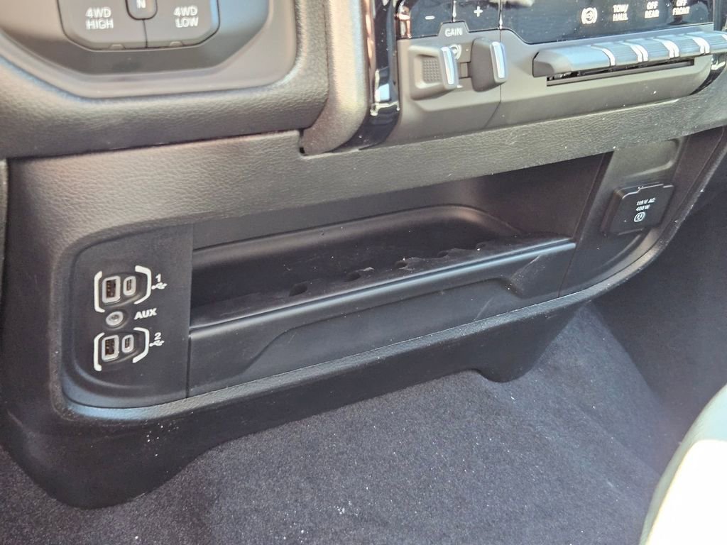 New 2026 RAM 3500 Tradesman image 27