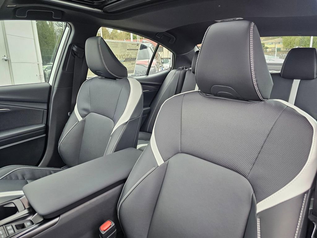 New 2026 Toyota Camry Hybrid image 21