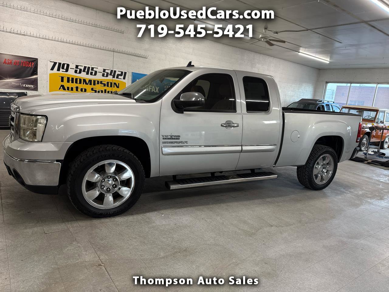 Used 2010 GMC Sierra 1500 SLE w/ Texas Edition image 1