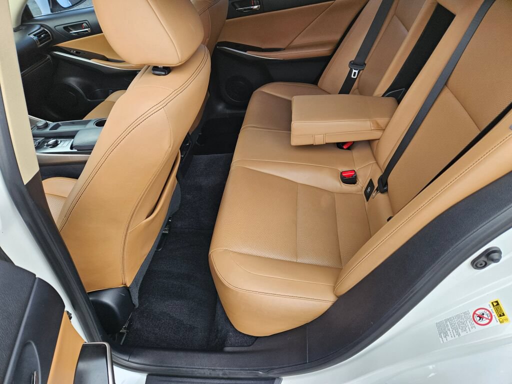 Used 2014 Lexus IS 250 RWD image 13