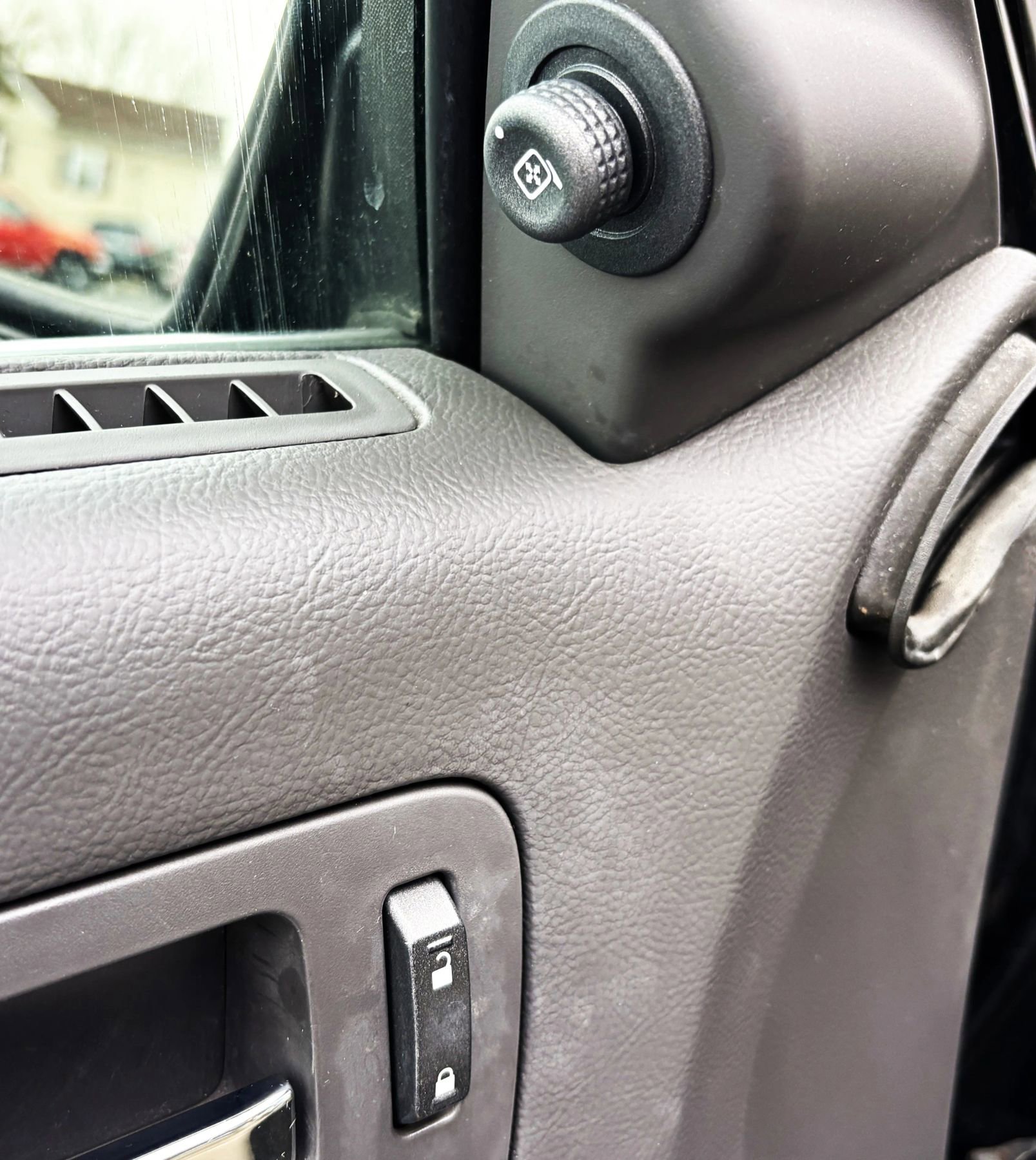 Used 2011 Lincoln MKZ Hybrid w/ 201A Rapid Spec Order Code image 14