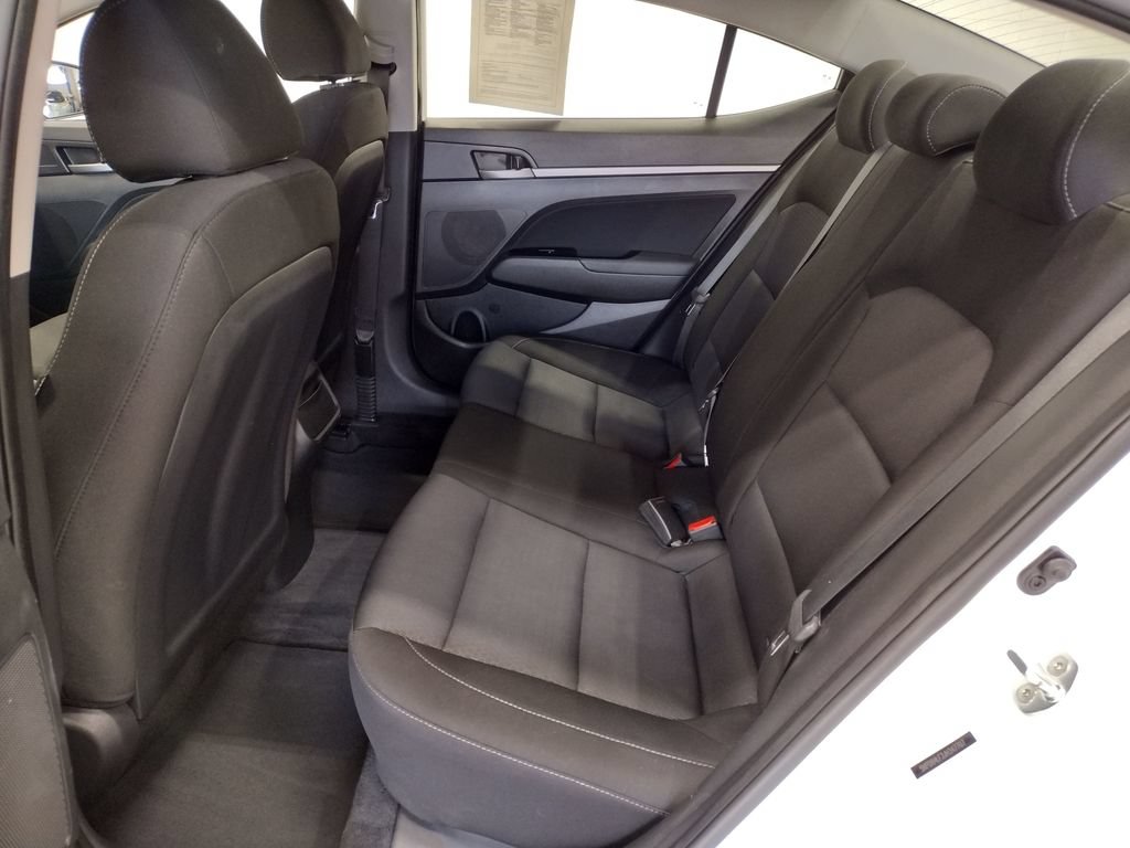 Used 2018 Hyundai Elantra SEL FWD image 31