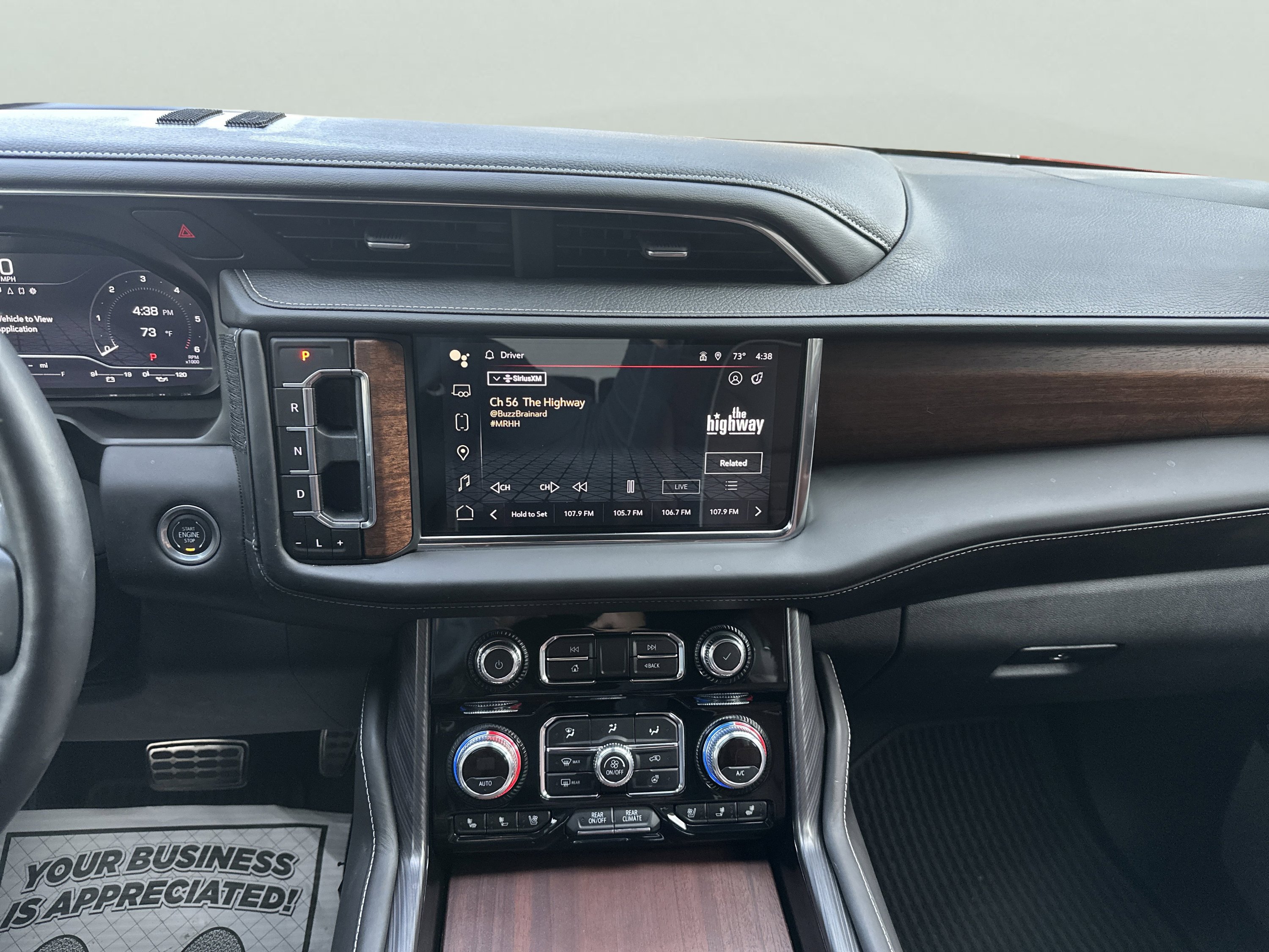 Used 2024 GMC Yukon Denali Ultimate image 20