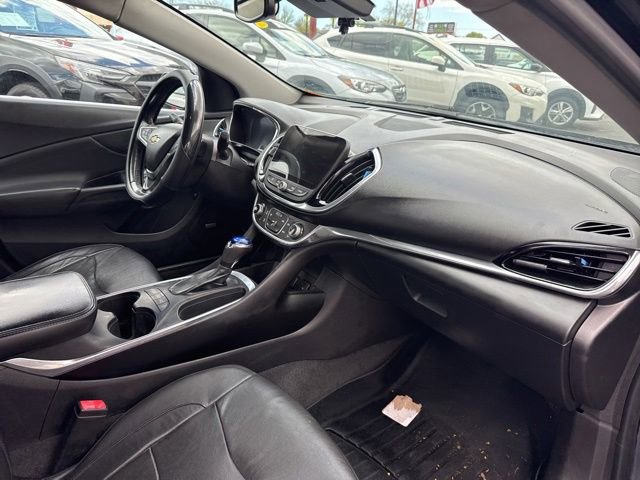 Used 2017 Chevrolet Volt Premier w/ Driver Confidence II Package FWD image 19