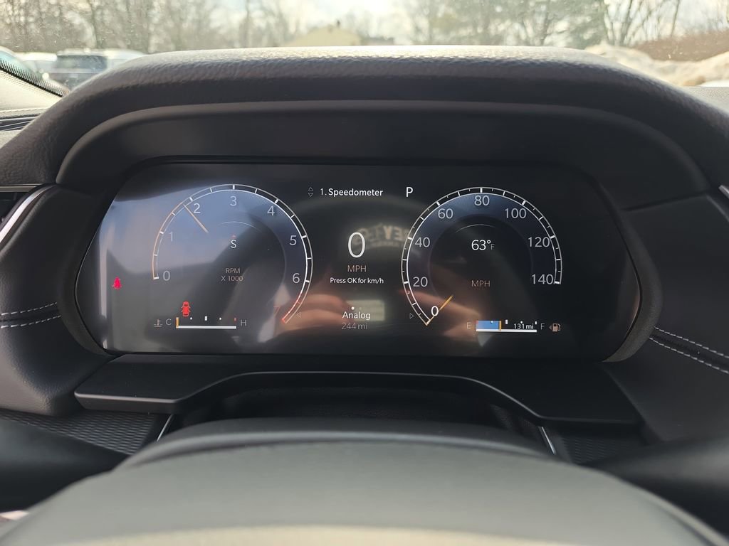 New 2025 Jeep Grand Cherokee Altitude image 19