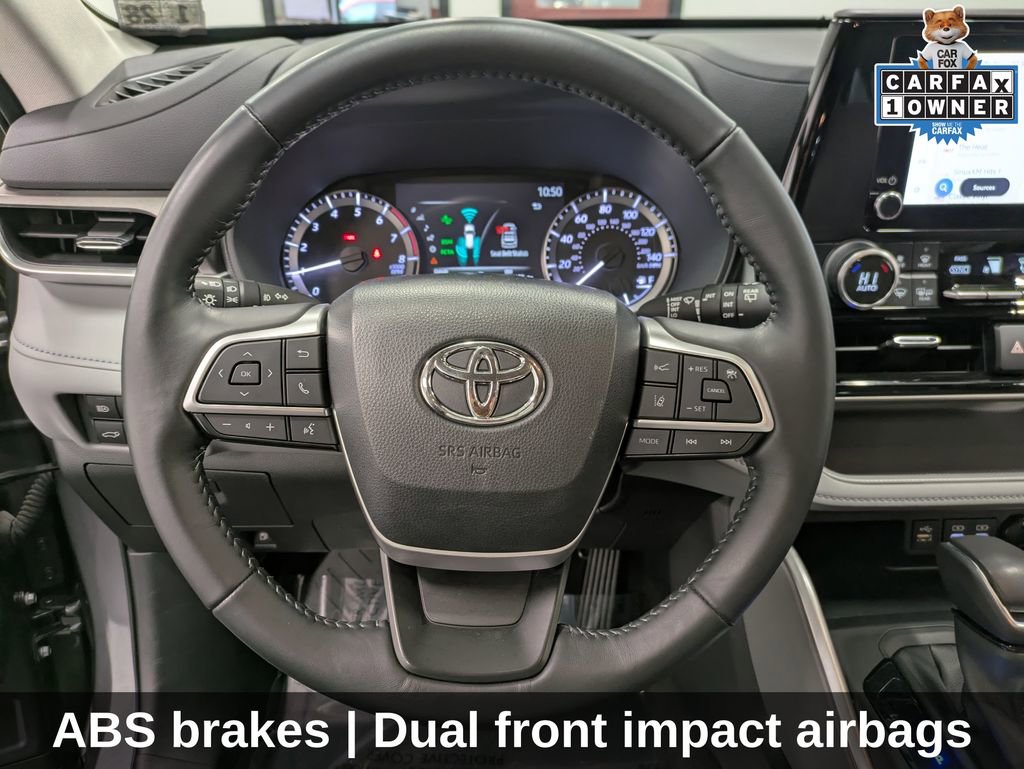 Used 2023 Toyota Highlander LE image 26