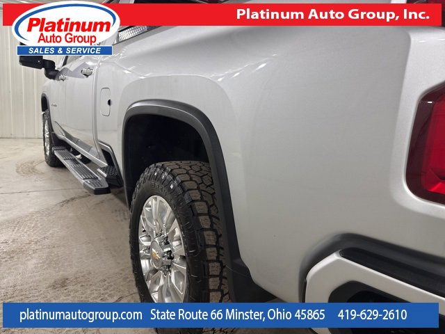 Used 2022 Chevrolet Silverado 2500 High Country w/ Technology Package image 42