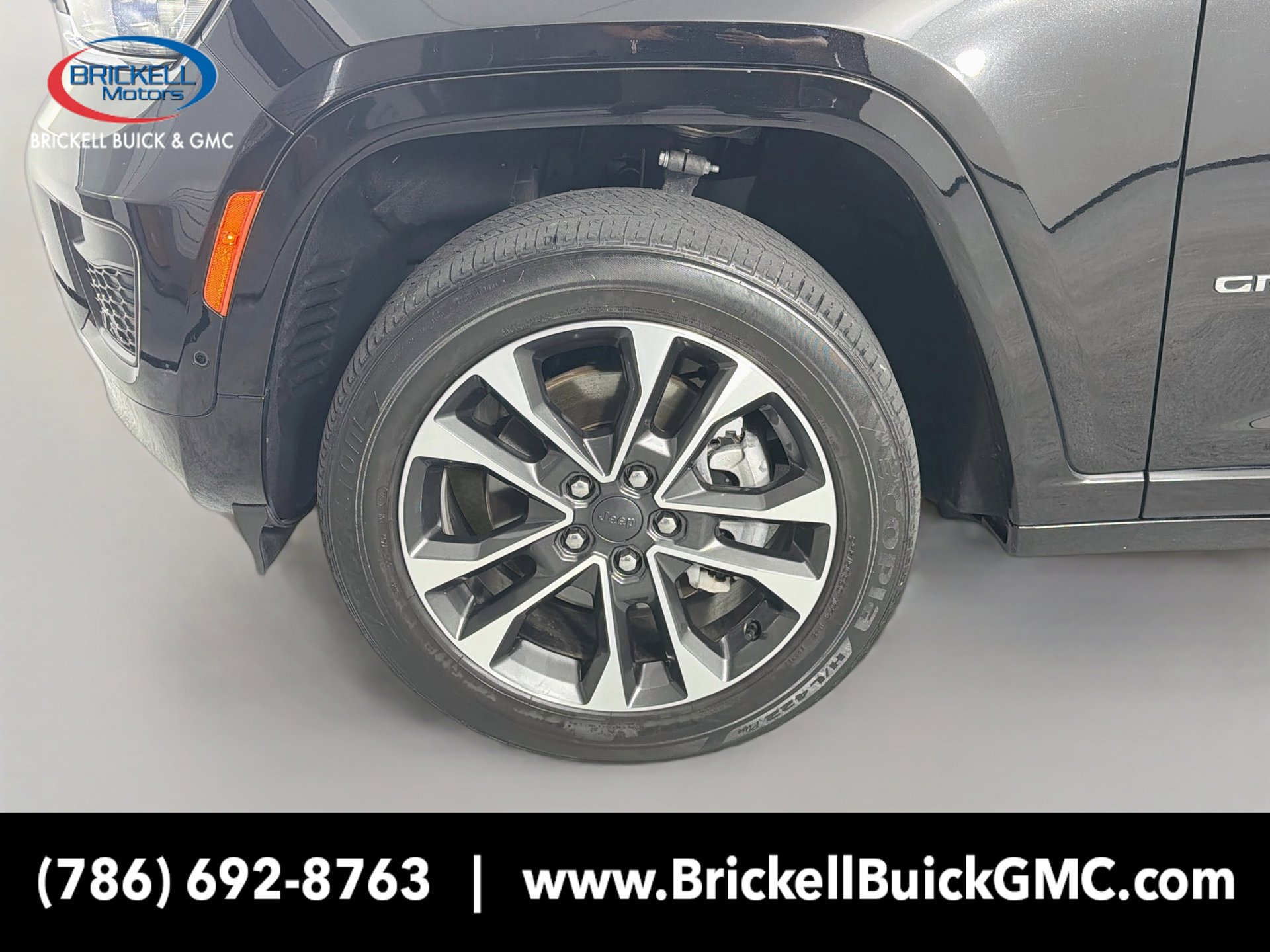 Used 2023 Jeep Grand Cherokee L Overland w/ Luxury Tech Group IV RWD image 46