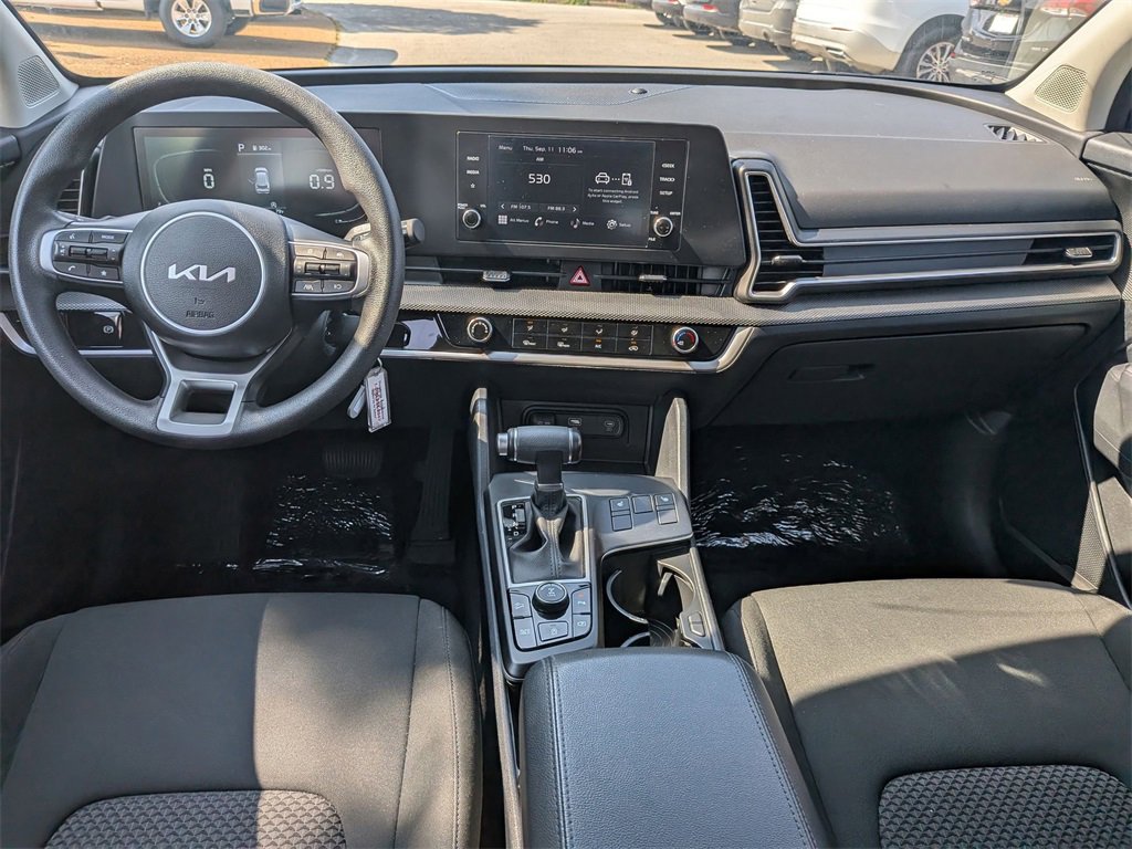 Used 2024 Kia Sportage LX image 25