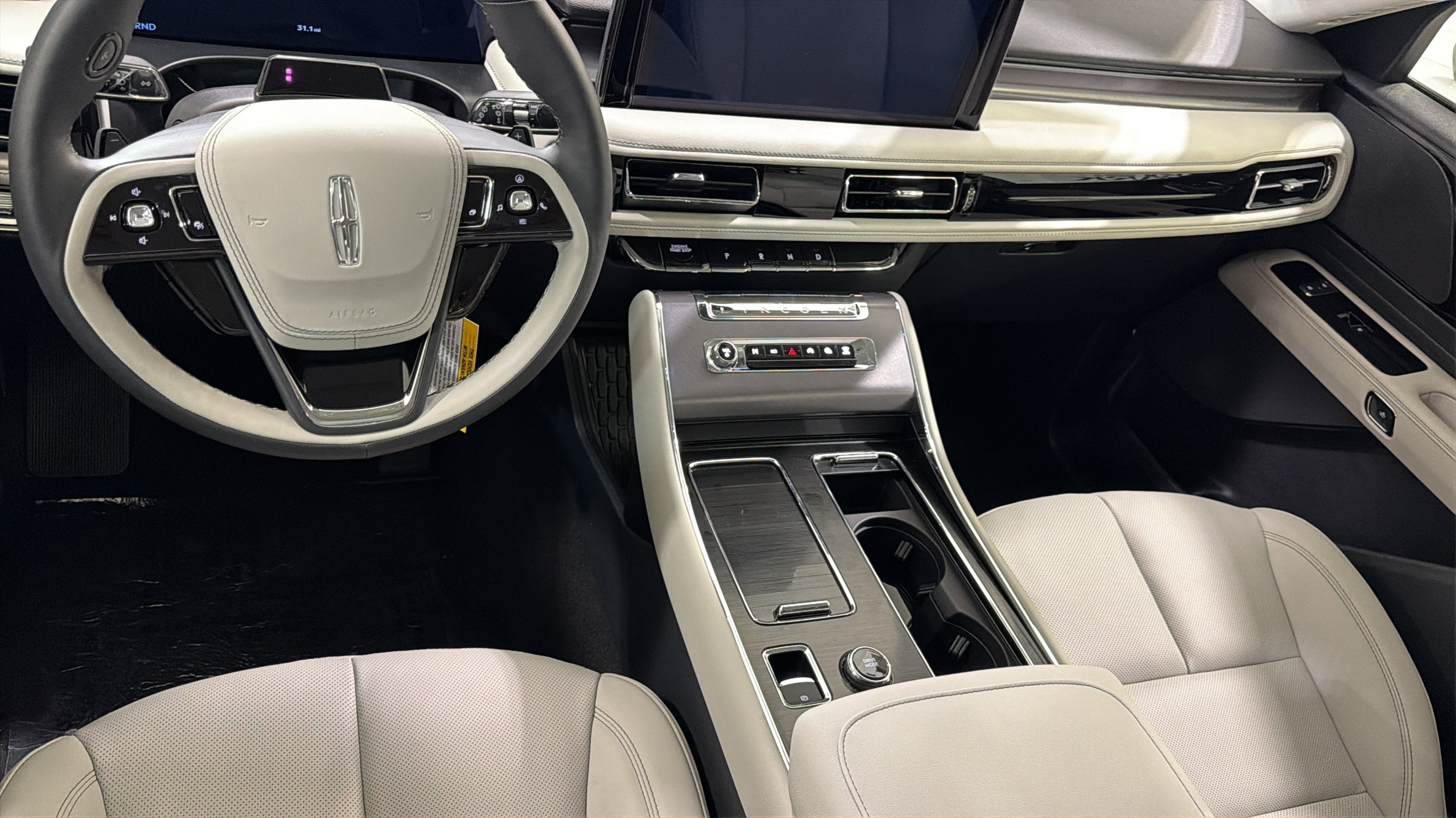 New 2027 Lincoln Aviator 2WD image 20